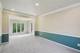 2268 Orleans Avenue - Photo 15