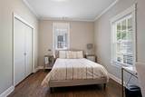 1272 Oakland Terrace - Photo 8