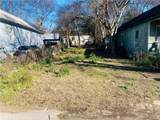 1004 Railroad Street - Photo 3