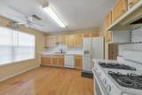 2025 Baramore Oaks Drive - Photo 10