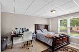 1070 Brockton Close - Photo 35