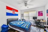 1079 Tumlin Street - Photo 10
