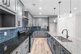10041 Lakeview Parkway - Photo 11