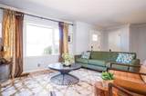 2411 Fair Lane - Photo 3