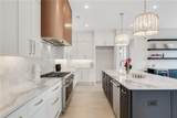 2991 Surrey Lane - Photo 13