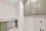 2991 Surrey Lane - Photo 38