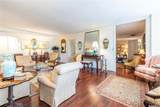 2734 Peachtree Road - Photo 14