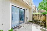 6421 Woodstone Terrace - Photo 15