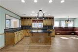 5010 Oak Tree Lane - Photo 10