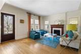 979 Springdale Road - Photo 12