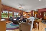 729 Huckleberry Way - Photo 10