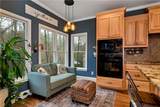 1060 Golden Avenue - Photo 18