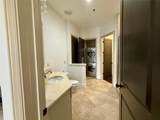 360 Chambers - Photo 16