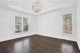 135 Vine Creek Place - Photo 32