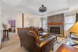 2203 Clarendon Court - Photo 4