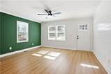 127 Perry Street - Photo 6