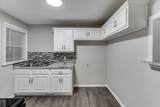 206 College Circle - Photo 13