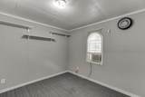 206 College Circle - Photo 49