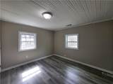 2308 Lakewood Avenue - Photo 3