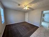 502 Oakwood Court - Photo 3