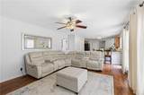 752 Hunters Trace - Photo 10