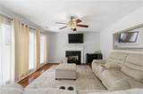 752 Hunters Trace - Photo 9