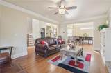 1885 Shoal Creek Boulevard - Photo 3