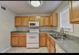 810 Summer Place - Photo 11