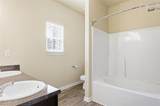 638 Oakside Place - Photo 23