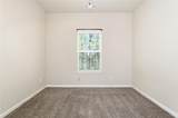 638 Oakside Place - Photo 32