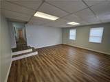724 Country Club Drive - Photo 17