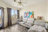 898 Oak Street - Photo 5