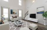 10 Silvercharm Way - Photo 5