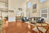 1913 Avondale Court - Photo 9
