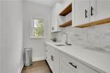 5380 Castlebrooke Crossing Drive - Photo 14