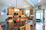 2045 Mercer Avenue - Photo 12