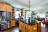 2045 Mercer Avenue - Photo 14