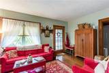 2045 Mercer Avenue - Photo 8