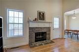 10 Carriage Lane - Photo 16