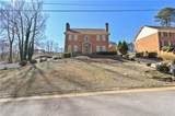 110 Amsterdam Drive - Photo 2