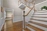 110 Amsterdam Drive - Photo 9
