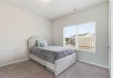 369 Crescent Woode Drive - Photo 21