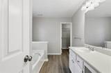 111 Crestbend Lane - Photo 19