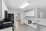 111 Crestbend Lane - Photo 9