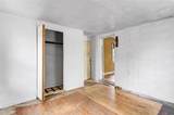 943 Washington Place - Photo 13