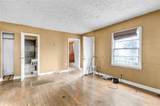 943 Washington Place - Photo 14