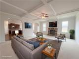 1549 Harlequin Way - Photo 7