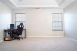 2922 Knoll View Place - Photo 10