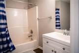 2922 Knoll View Place - Photo 16
