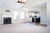 2922 Knoll View Place - Photo 5
